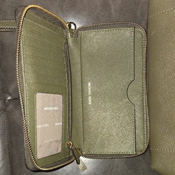 Michael Kors Forest Green Backpack and Wallet Set - Picture 2 of 7